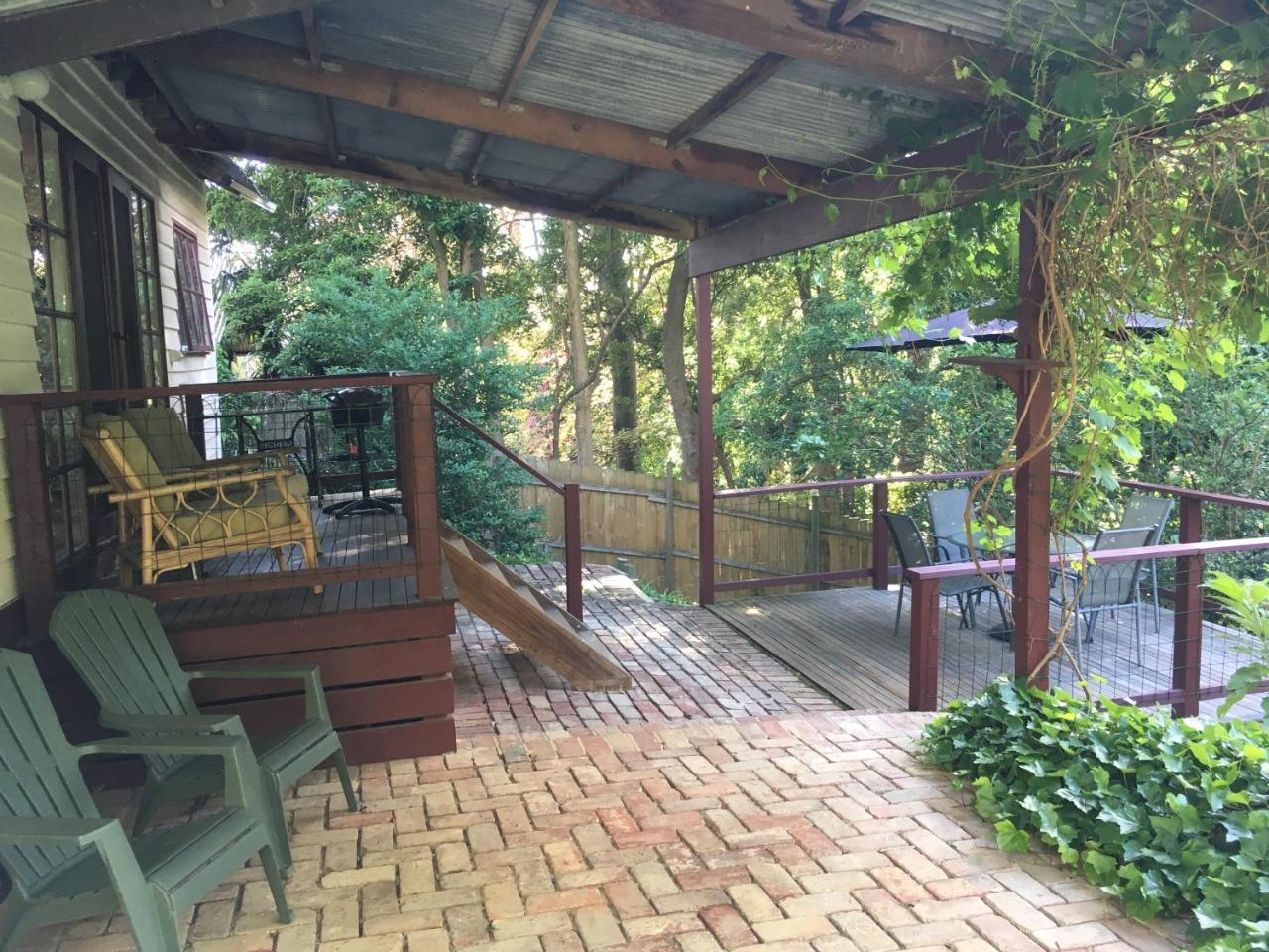 Stone'S Throw Cottage Bed And Breakfast Belgrave Kültér fotó